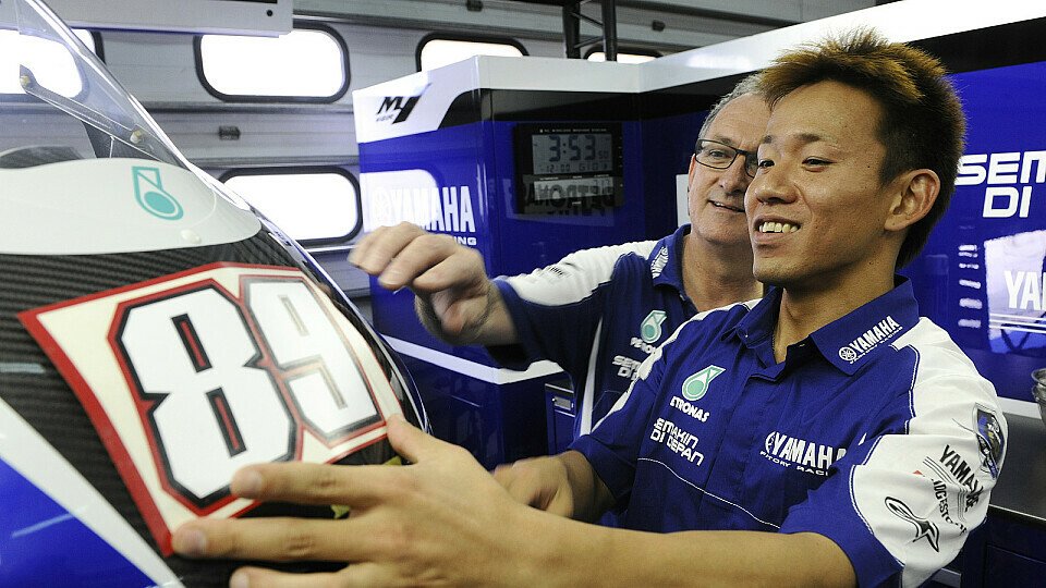 Katsuyuki Nakasuga war stolz darauf, seine Nummer in der MotoGP auszuführen, Foto: Milagro