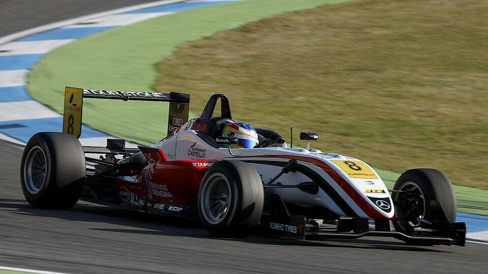 Roberto Merhi hat sich vorgenommen, seine Saison mit einem Macau-Sieg zu beenden, Foto: Formula 3 Euro Series