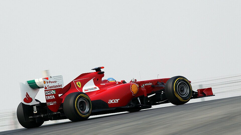 Fernando Alonso gefällt seine Ausgangsposition für das Rennen, Foto: Sutton