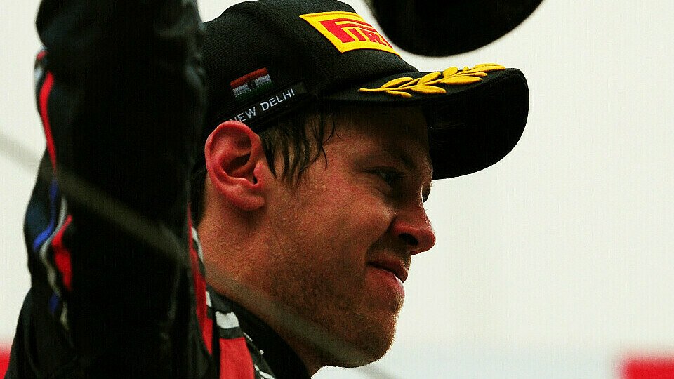 Kai Ebel gehen für Sebastian Vettel die Superlative aus, Foto: Sutton