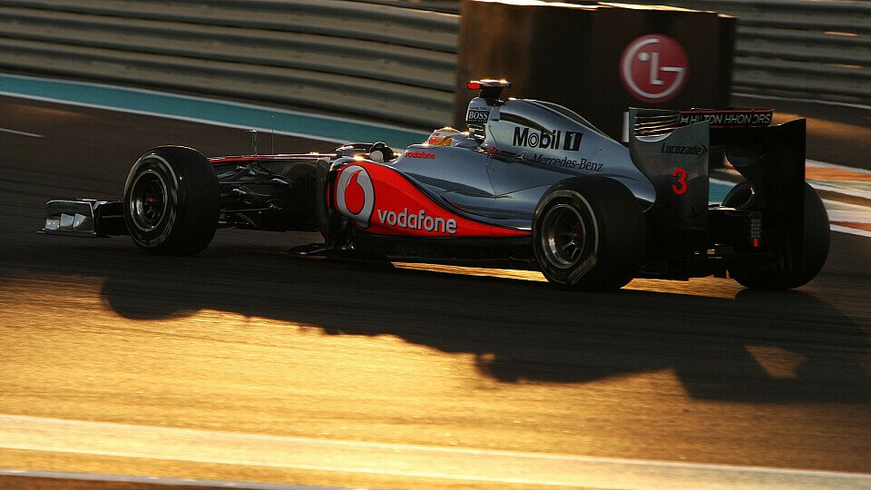 Lange Schatten auf dem Weg in die Abenddämmerung: McLaren wähnt sich ob seiner guten Long-Runs in bester Verfassung für den Abu-Dhabi-GP, Foto: Sutton