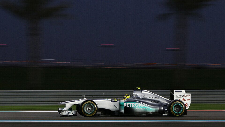 Lewis Hamilton glaubt an Nico Rosbergs Fähigkeiten, Foto: Sutton