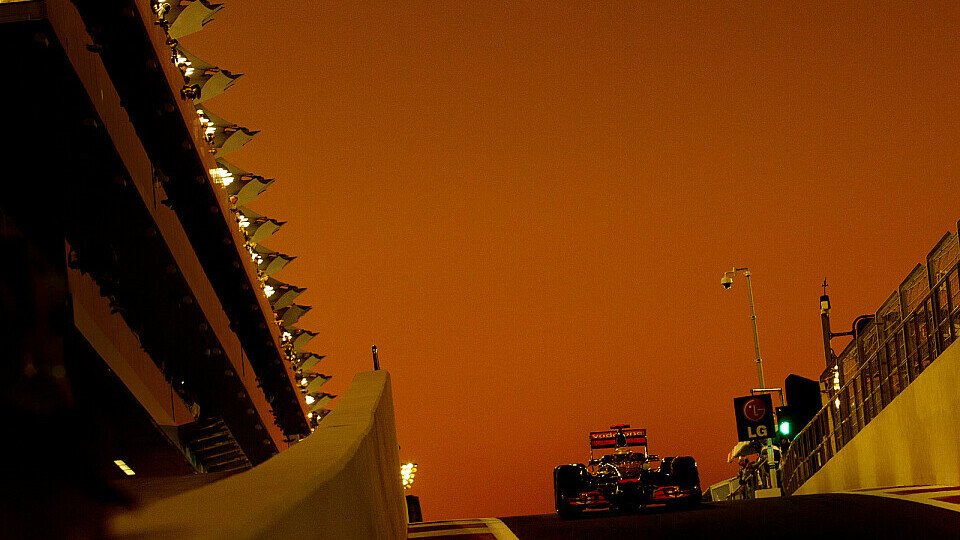 Lewis Hamilton gab niemandem die Schuld an seinem eher suboptimalen letzten Qualifying-Run, Foto: Mercedes GP Lewis Hamilton gab niemandem die Schuld an seinem eher suboptimalen letzten Qualifying-Run, Foto: Mercedes GP