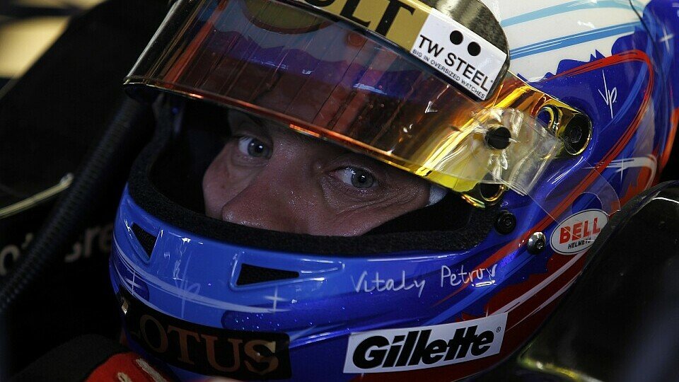 Petrov: Bei Caterham auf der Pole Position?, Foto: Lotus Renault