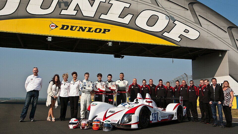 Dunlop ist in Le Mans allgegenwärtig, Foto: Greaves Motorsport