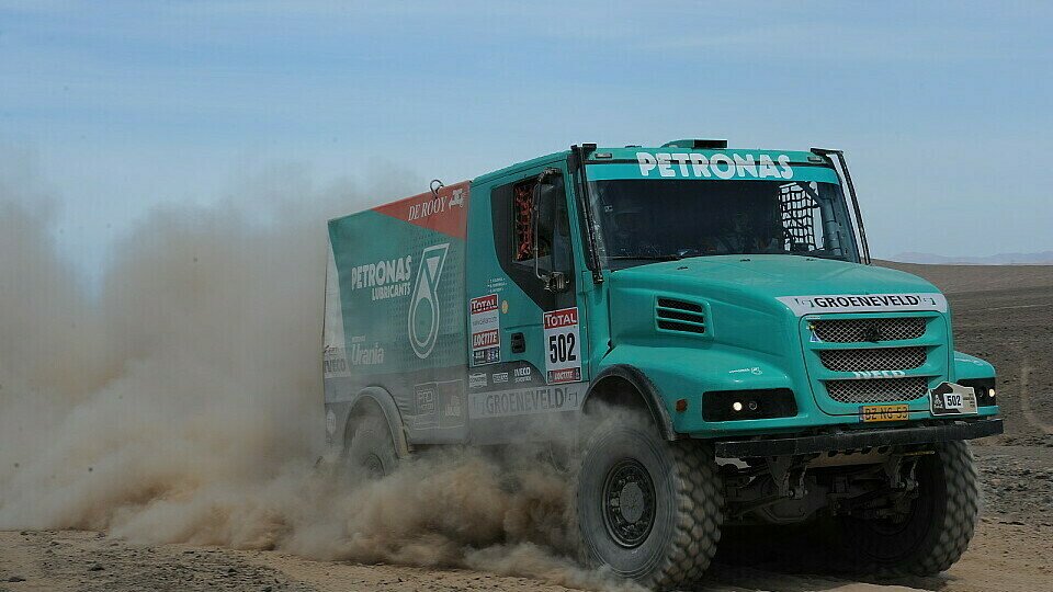 Gerard De Rooy und sein Iveco-Truck blasen wieder zum Angriff, Foto: ASO