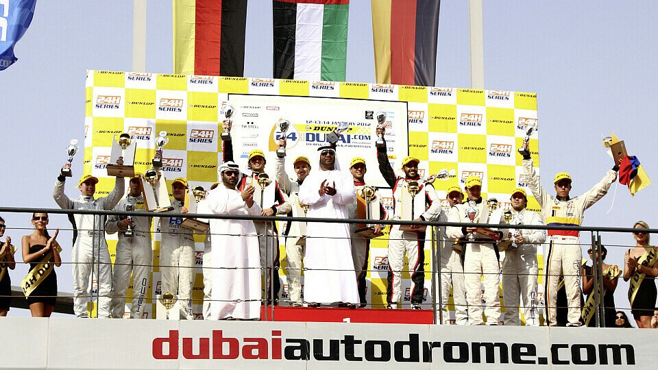 2012 gewann ein Mercedes-Team die 24 Stunden von Dubai, Foto: Mercedes-Benz