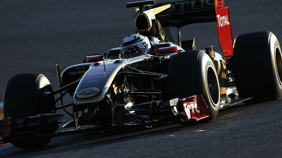 Pirelli schickt einen Renault ins Testgeschehen, Foto: Lotus F1 Team