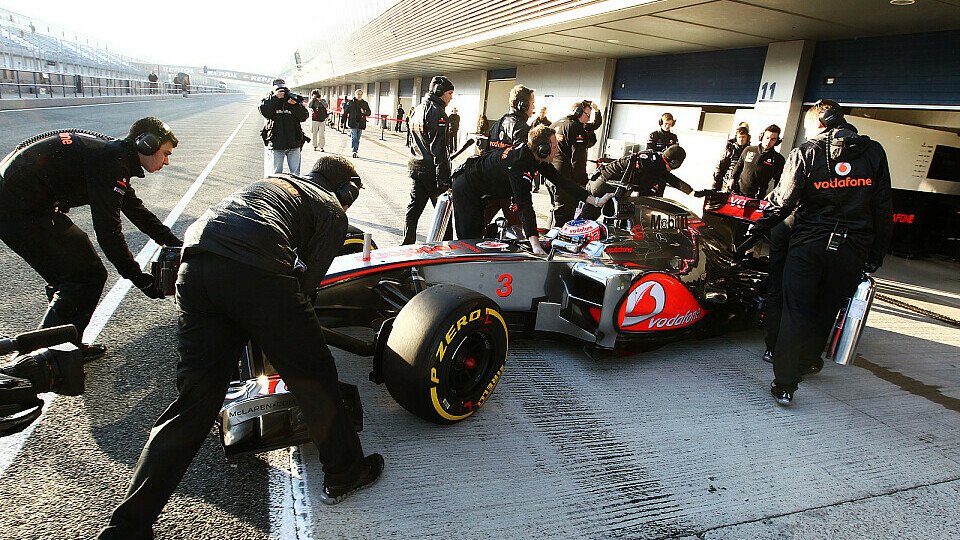 Jenson Button war vom MP4-27 bei den ersten Tests in Jerez begeistert, Foto: Sutton