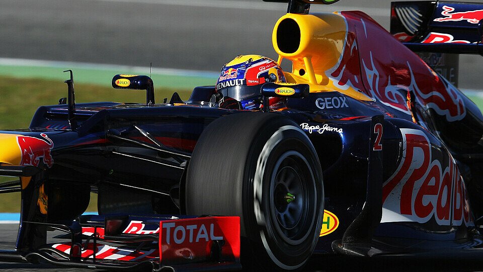 Mark Webber fuhr die ersten Kilometer mit dem neuen Auto, Foto: Red Bull