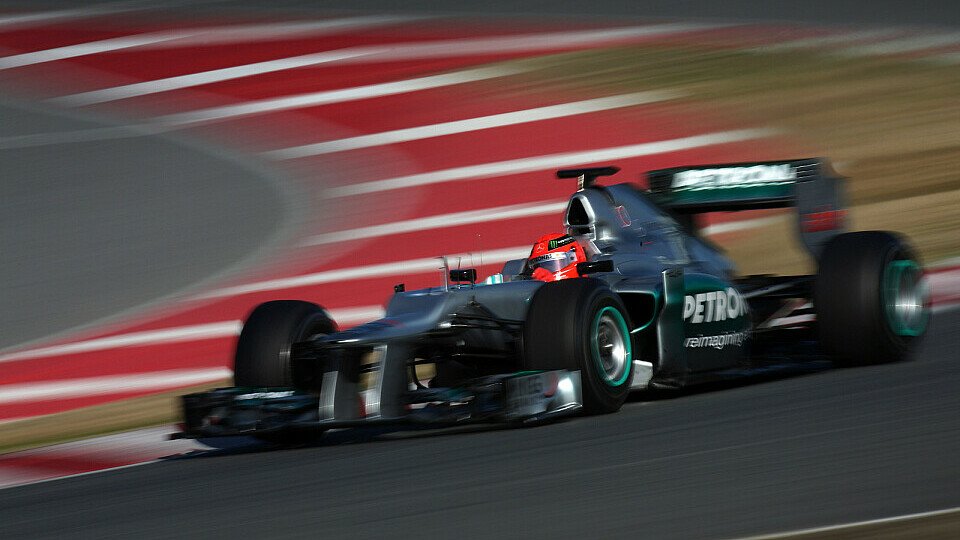 In schnellen Kurven weiter konkurrenzfähig: Michael Schumacher, Foto: Mercedes AMG