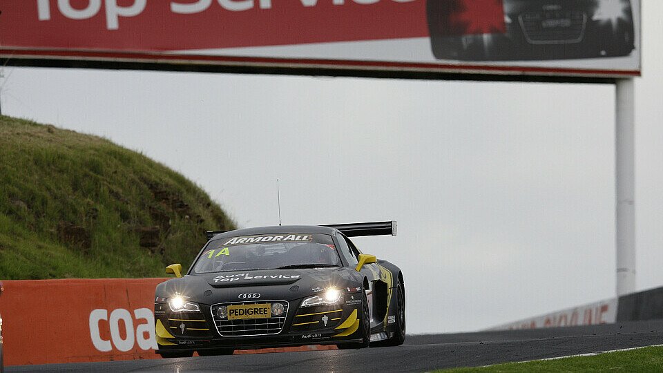Phoenix Racing hat die 12 Stunden von Bathurst gewonnen, Foto: Audi