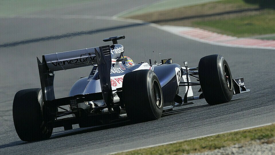 Pastor Maldonado übte vor allem Boxenstopps, Foto: Sutton Pastor Maldonado übte vor allem Boxenstopps, Foto: Sutton