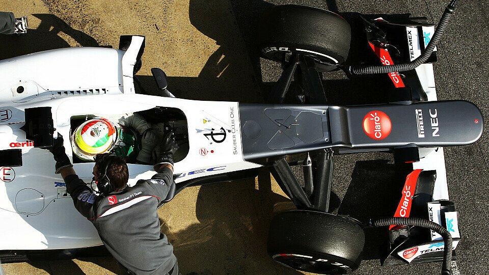 Bei Sauber sah man nach dem ersten Testtag in zufriedene Gesichter, Foto: Karin Sturm