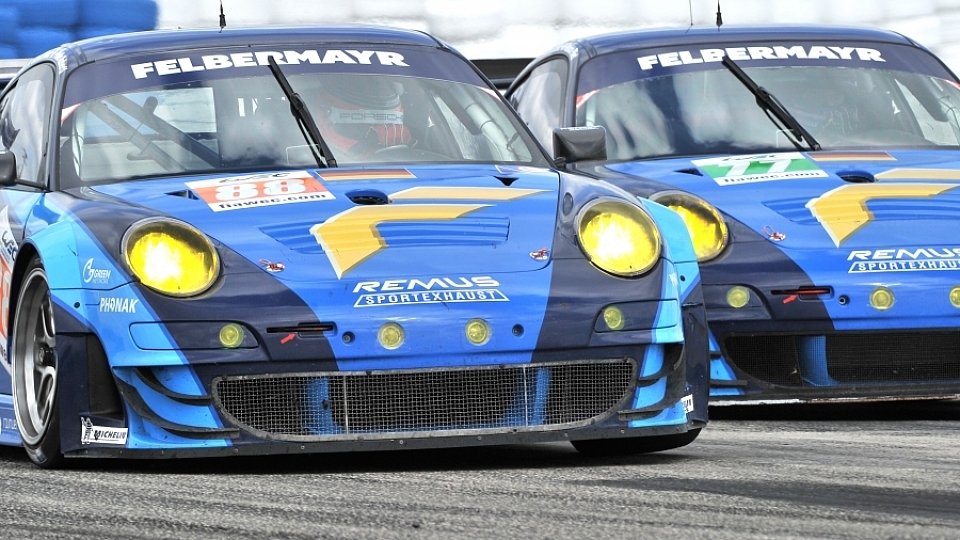 Der Felbermayr-Proton-Porsche holte Rang zwei, Foto: ALMS