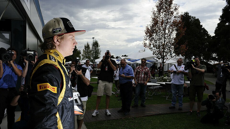 Kimi Räikkönen hat sich schon wieder an die F1 gewöhnt, Foto: Sutton