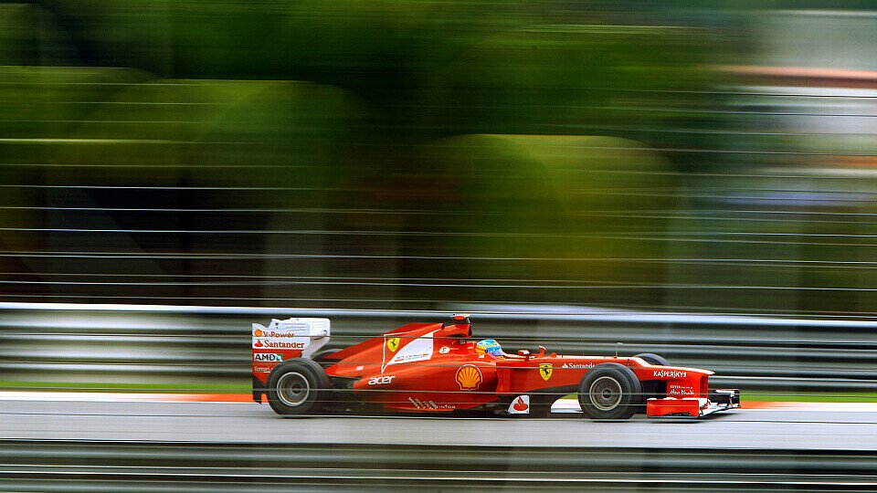 Fernando Alonso sieht Ferrari auf dem richtigen Weg, Foto: Sutton