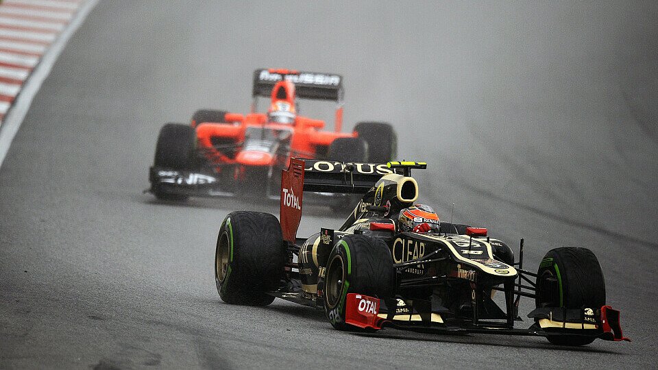 Romain Grosjean führte im Regen das Feld an, Foto: Sutton