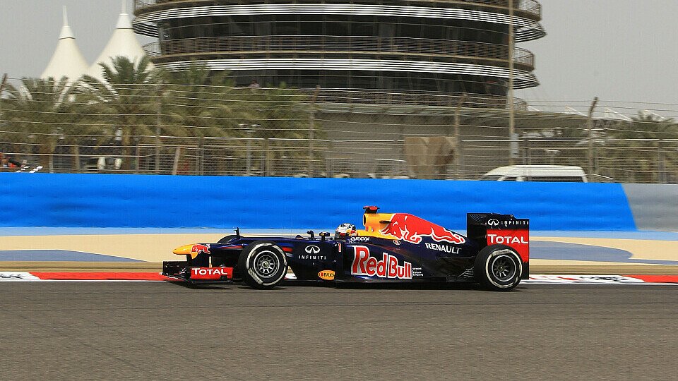 Vettel sichert sich Bahrain-Pole, Foto: Sutton