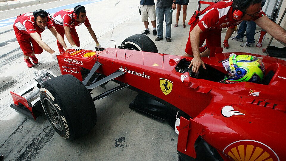 Aus Tradition: Rund um Ferrari wird es nie ruhig, Foto: Sutton