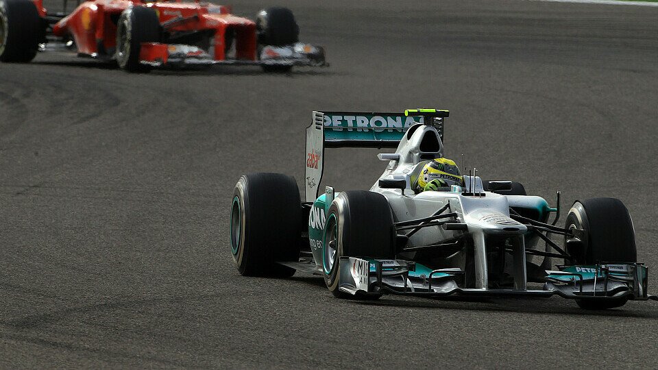 Nico Rosberg steht zu seinen Manövern in Bahrain, will aber auch, dass darüber geredet wird, Foto: Sutton