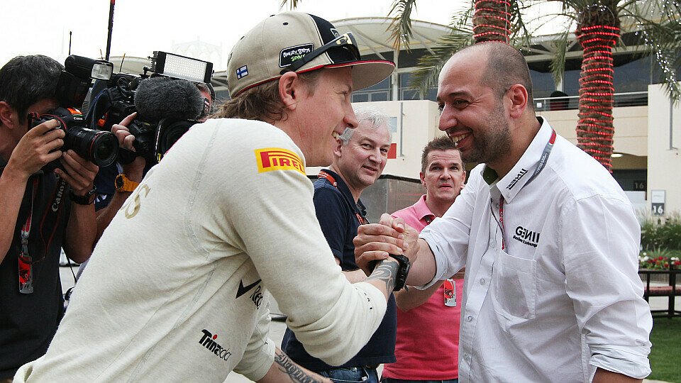 Lopez sagt kein böses Wort über Räikkönen - Taktik?, Foto: Sutton