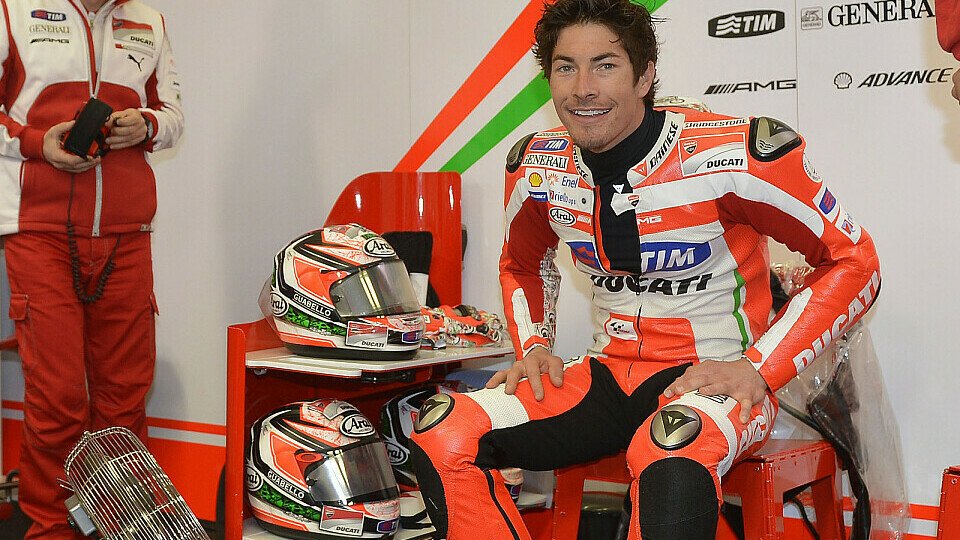 Nicky Hayden will über Nacht noch mit seinen Daten arbeiten, Foto: Ducati