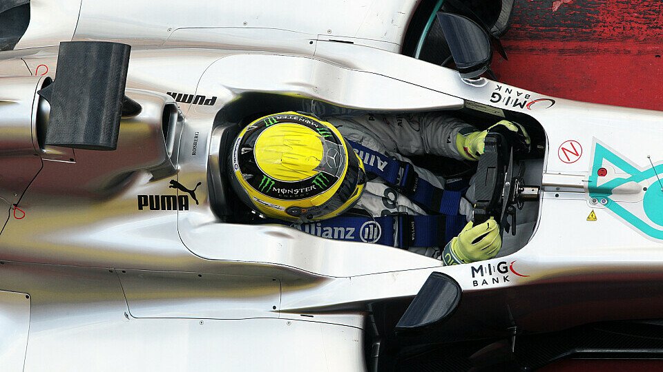 Nico Rosberg traut Mercedes immer mehr zu, Foto: Sutton