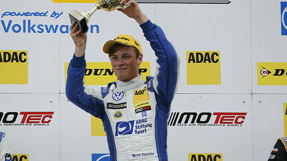 Marvin Kirchhöfer feierte im zweiten Rennen einen ungefährdeten Start-Ziel-Sieg, Foto: ADAC Formel Masters