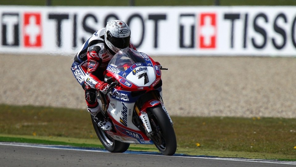 Carlos Checa fand am Nachmittag einfach keinen Grip, Foto: WorldSBK