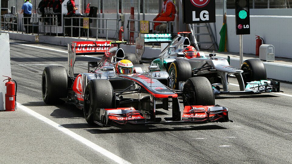 Lewis Hamilton hat viel Respekt vor Michael Schumachers Errungenschaften, Foto: Sutton