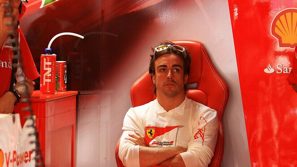 Stefano Domenicali verrät nicht, wie viel Fernando Alonso wirklich verdient, Foto: Sutton