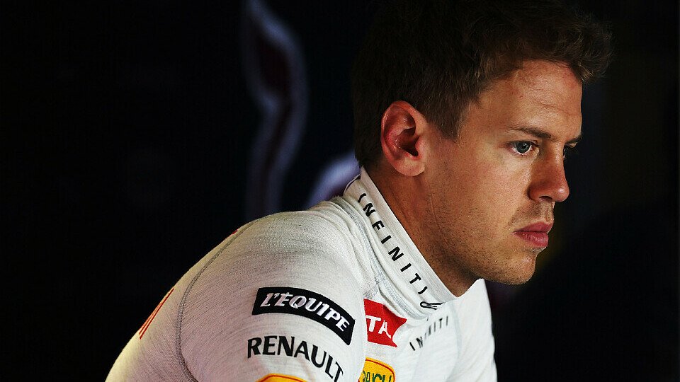 Vettel wirkt nachdenklich, aber denkt er wirklich an einen Wechsel zu Ferrari?, Foto: Red Bull