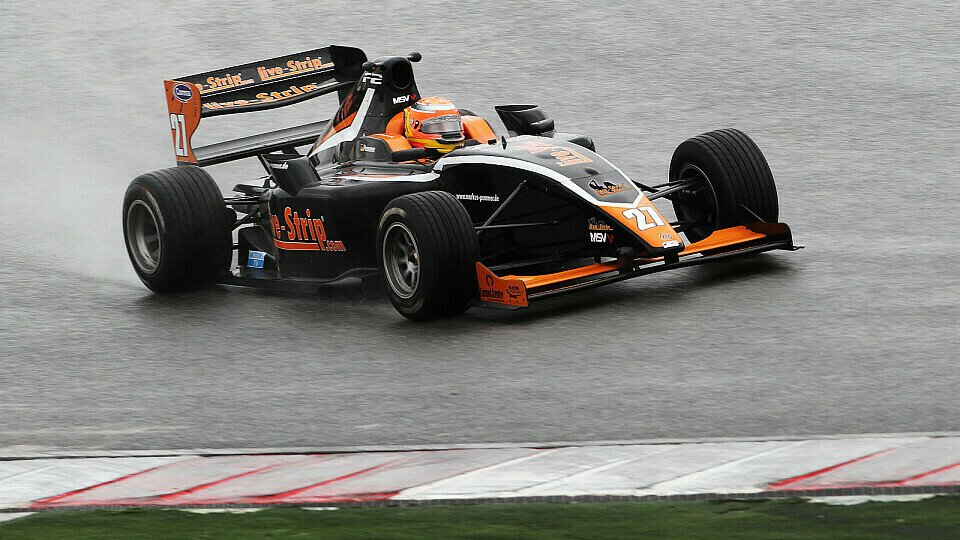 Markus Pommer sicherte sich in Portugal einen Podestplatz, Foto: Formel 2