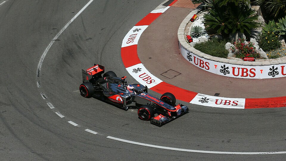 Jenson Button verpasste zum zweiten Mal in Folge den Sprung in Q3, Foto: Sutton
