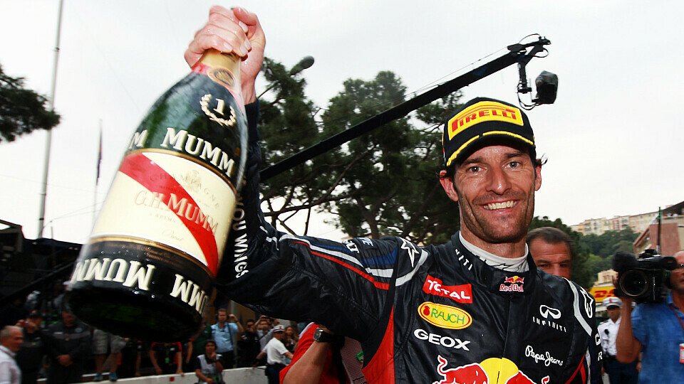 Prost und auf ein Neues in 2013: Mark Webber hat Mumm und noch viel vor, Foto: Sutton