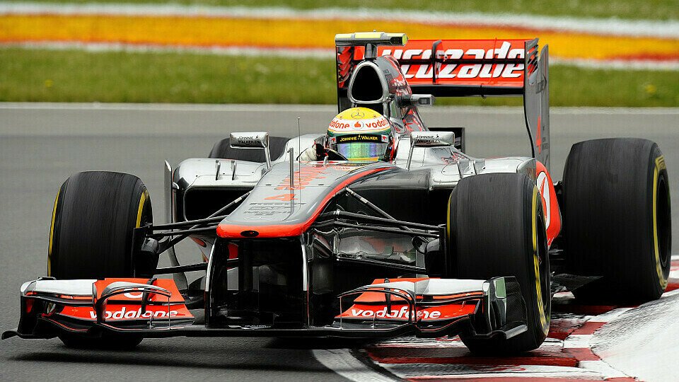 Lewis Hamilton gefiel der härtere Reifen am Freitag besser, Foto: Sutton