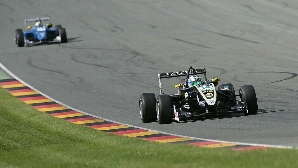 Jimmy Eriksson gewann die F3-Cup Meisterschaft 2012, Foto: Formel 3 Cup