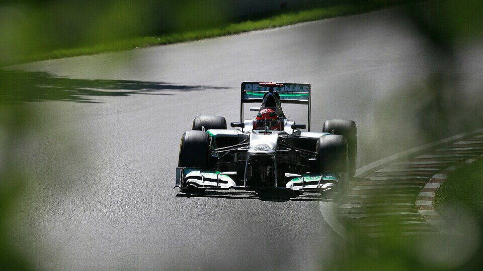 Schumacher hat Qualifying-Pech abgehakt, Foto: Sutton