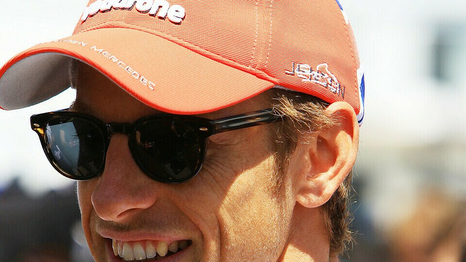 Jenson Button hofft in Valencia auf ein gutes Wochenende, Foto: Sutton