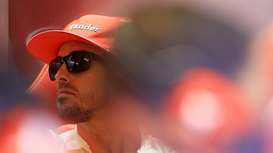 WM für Alonso noch zweitrangig, Foto: Sutton
