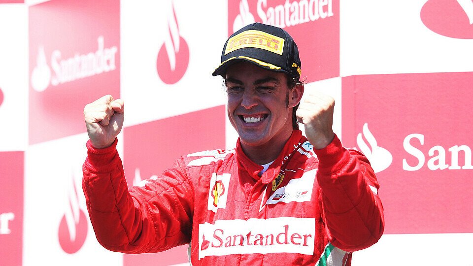 Fernando Alonso ist der erste Doppelsieger 2012, Foto: Sutton