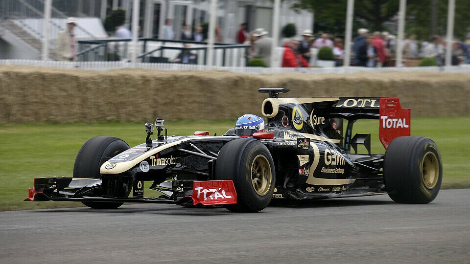 Nicolas Prost saß bereits in einem Lotus, Foto: Sutton