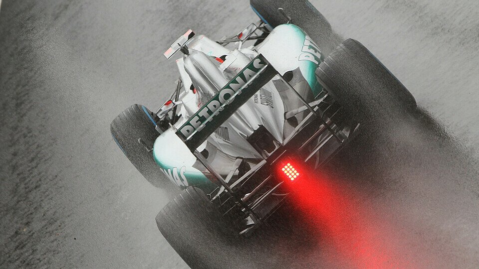 Schumacher räumt sich gute Chancen ein, Foto: Sutton