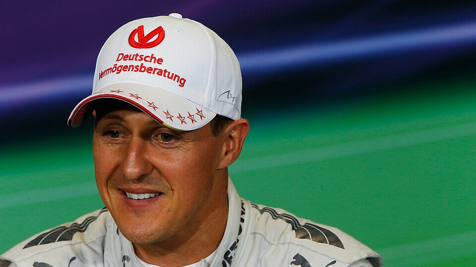 Hat kein Eile - dafür umso mehr Spaß: Michael Schumacher, Foto: Sutton