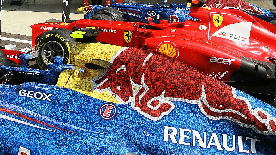 Red Bull und Ferrari werden es nach Christian Horners Meinung nicht alleine unter sich ausmachen, Foto: Sutton