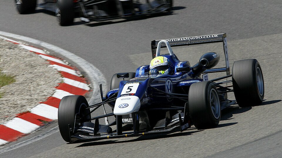 Will Buller gewann das verkürzte Sprintrennen in Zandvoort, Foto: Formula 3 Euro Series
