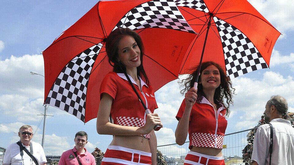 Auch die russischen Fans freuen sich auf Vettel & Co., Foto: Mathias Kniepeiss