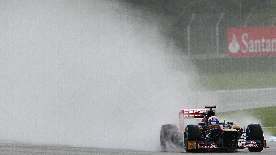 Daniel Ricciardo ist die Punktehoffnung für Toro Rosso, Foto: Sutton
