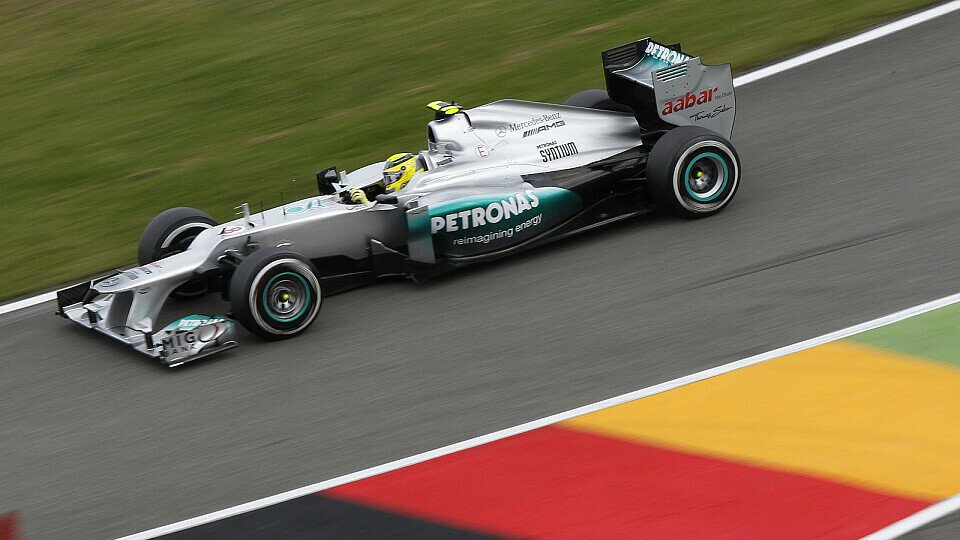 Vor heimischen Farben zu P10: Nico Rosberg lobte nach dem Rennen das DRS-Maß in Hockenheim, Foto: Mercedes AMG
